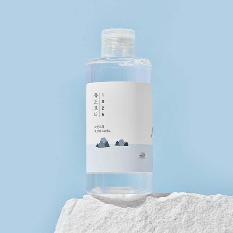 ROUND LAB 1025 Dokdo Toner 200ml toner bottle image