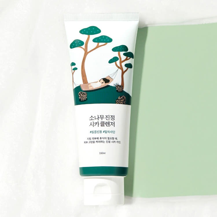 ROUND LAB Pine Calming Cica Cleanser 150ml product image